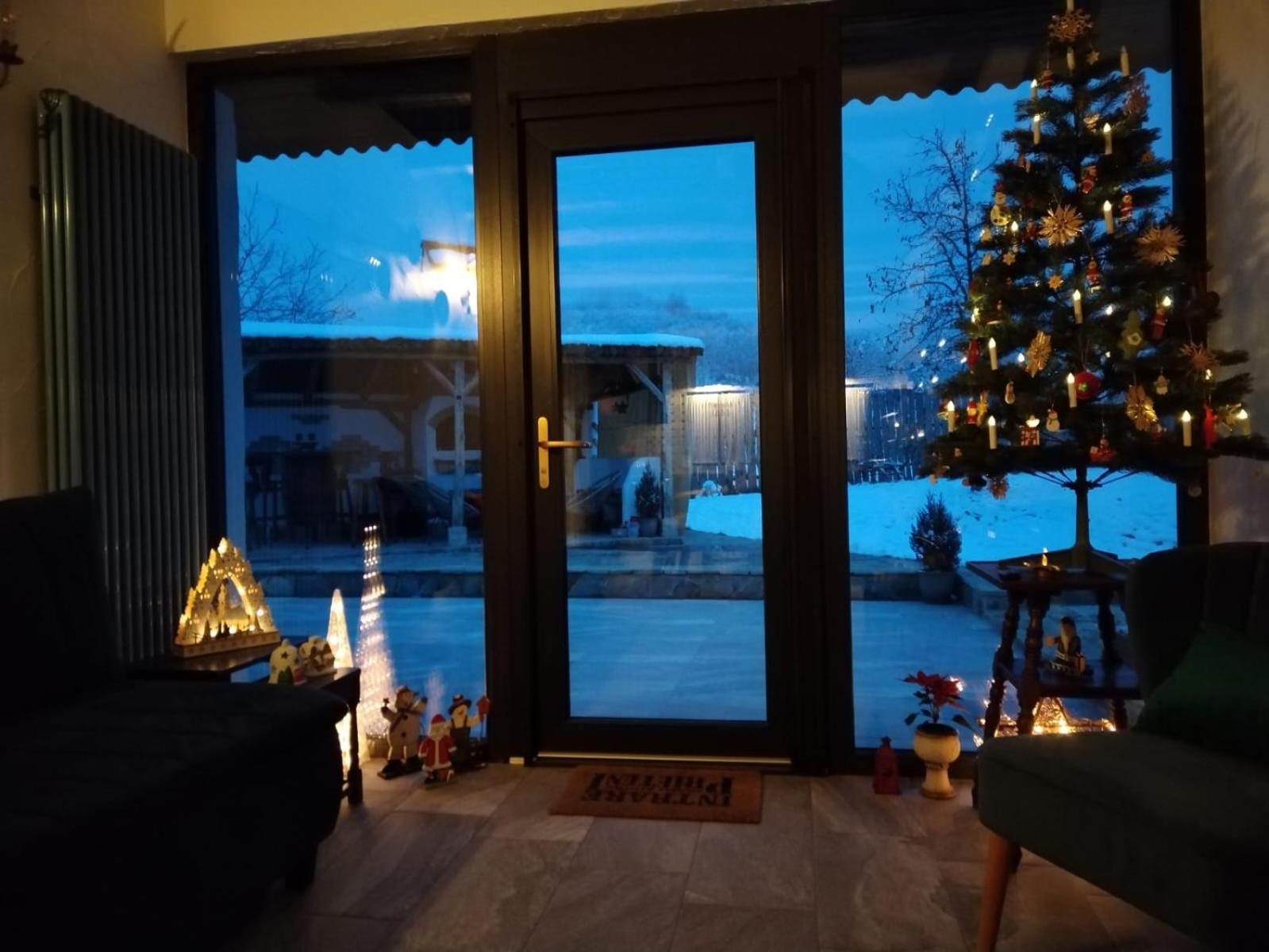 Magnetic House Villa Tirgu Ocna Exterior photo